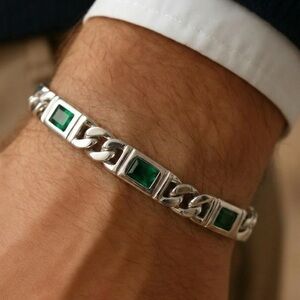 Elegant 925 silver and Green bracelet